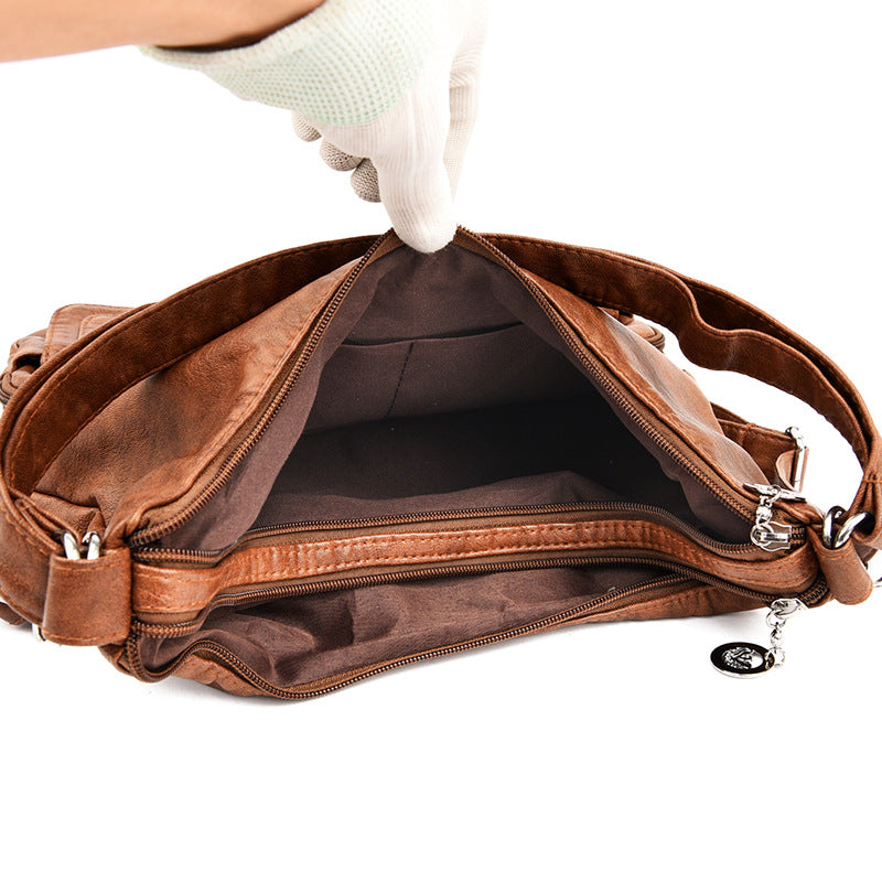Borsa a tracolla da donna di grande capacità in morbida pelle testurizzata