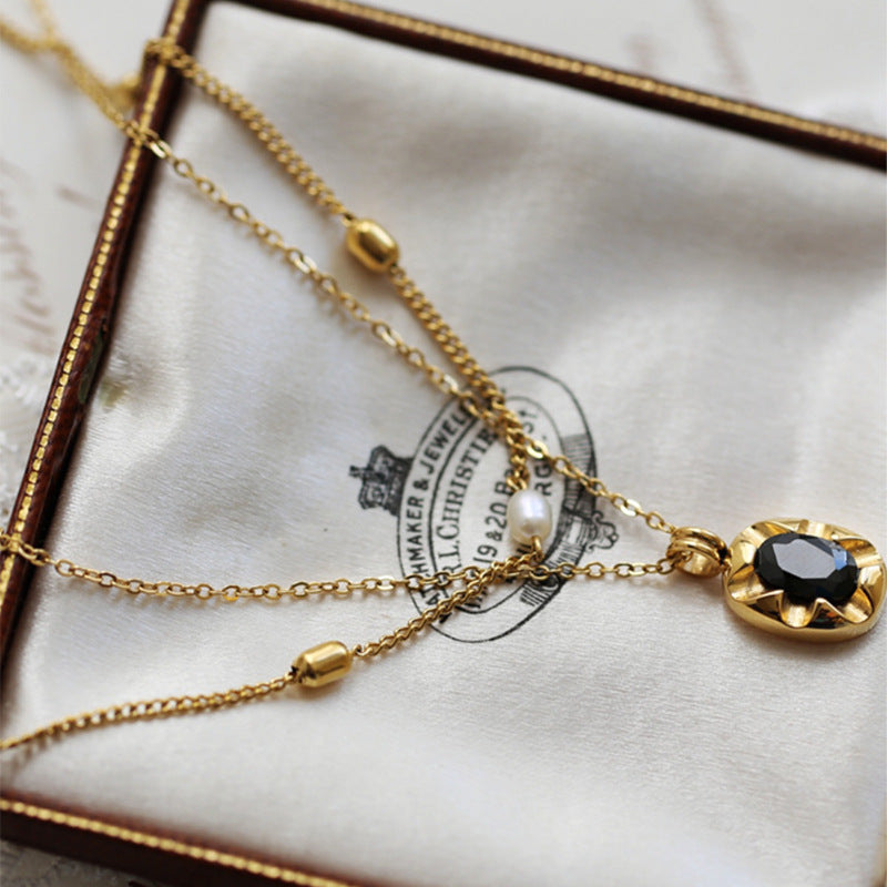 Collana girocollo di lusso Niche placcata oro 18 carati con perle e perline dallo stile cool