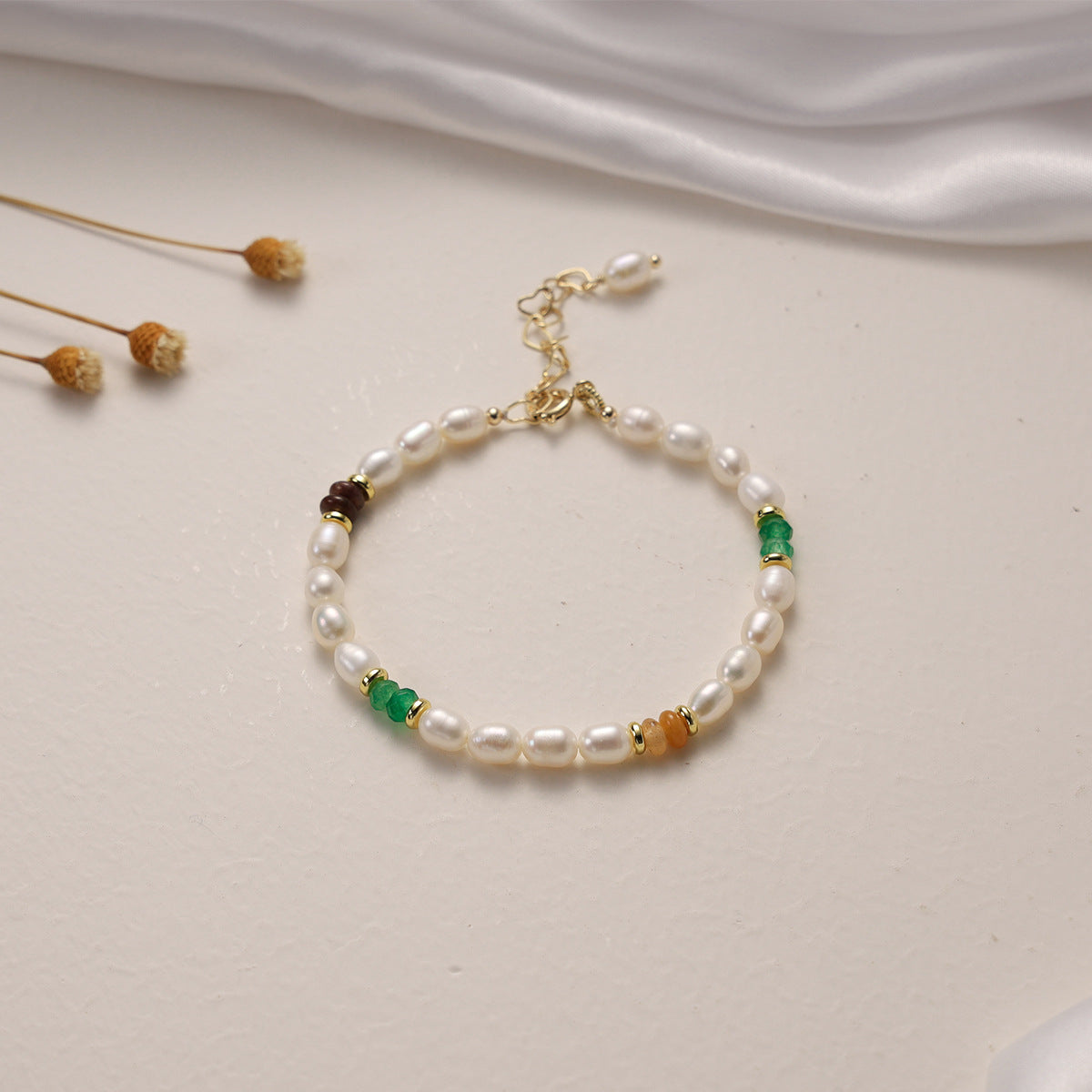 Bracciale da donna con perle d'acqua dolce naturali