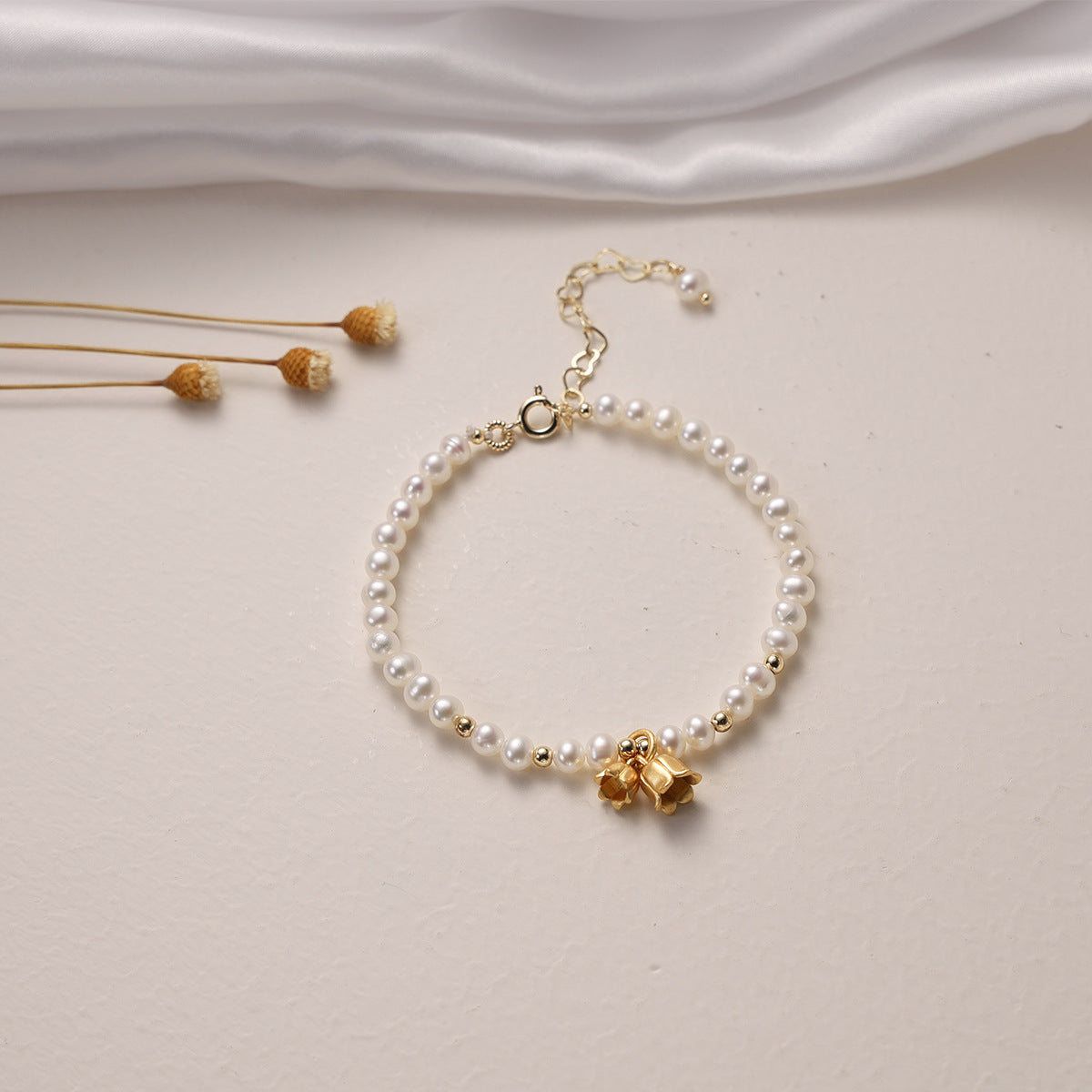 Bracciale da donna con perle d'acqua dolce naturali