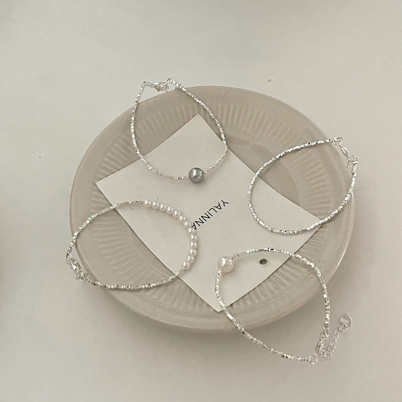 Bracciale minimalista in argento rotto con patchwork e perle