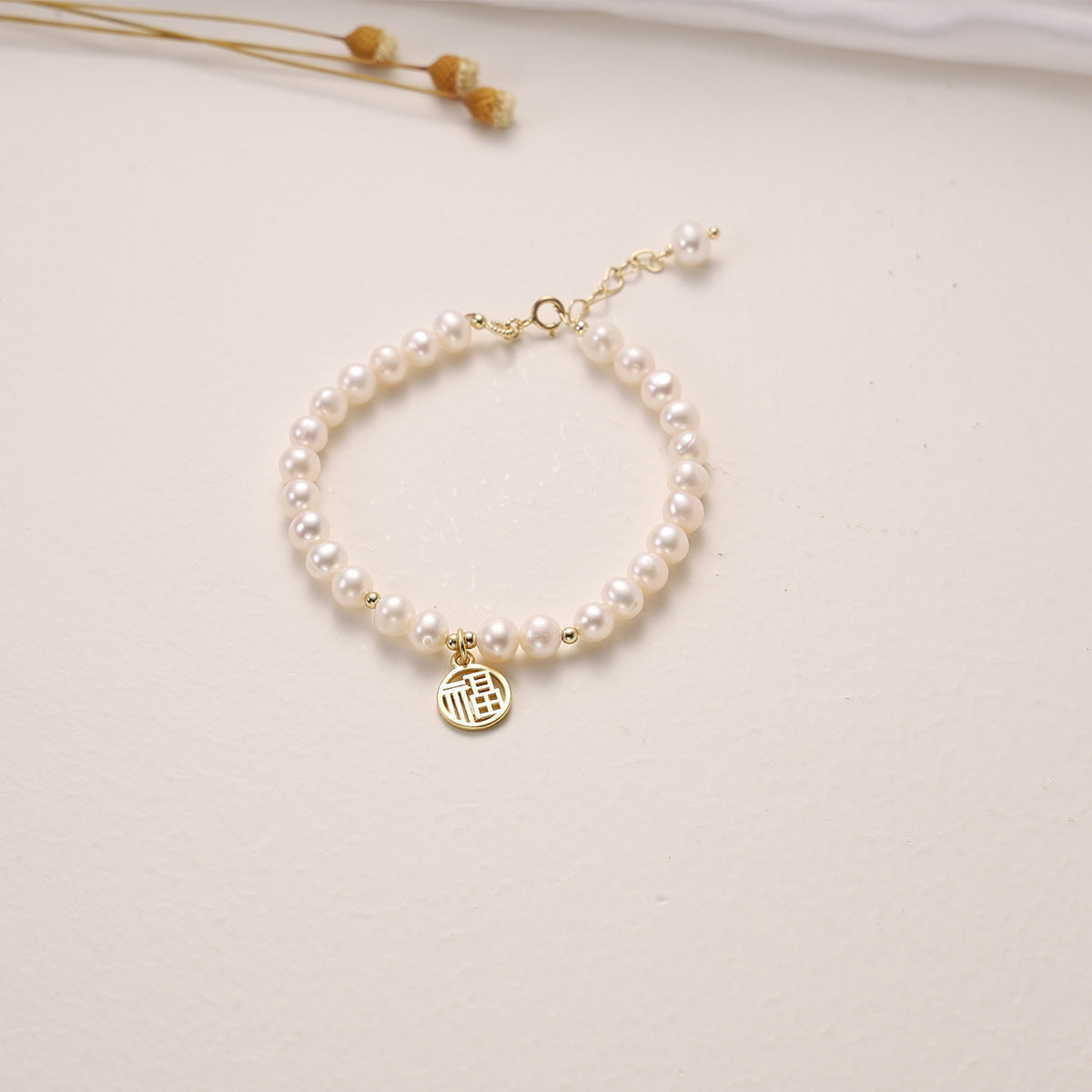 Bracciale da donna con perle d'acqua dolce naturali