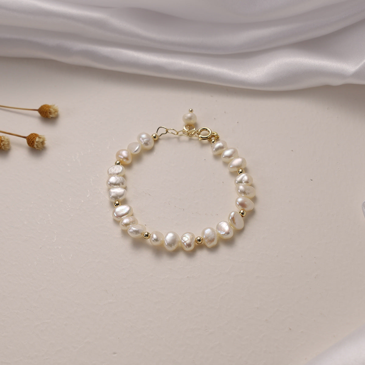 Bracciale da donna con perle d'acqua dolce naturali