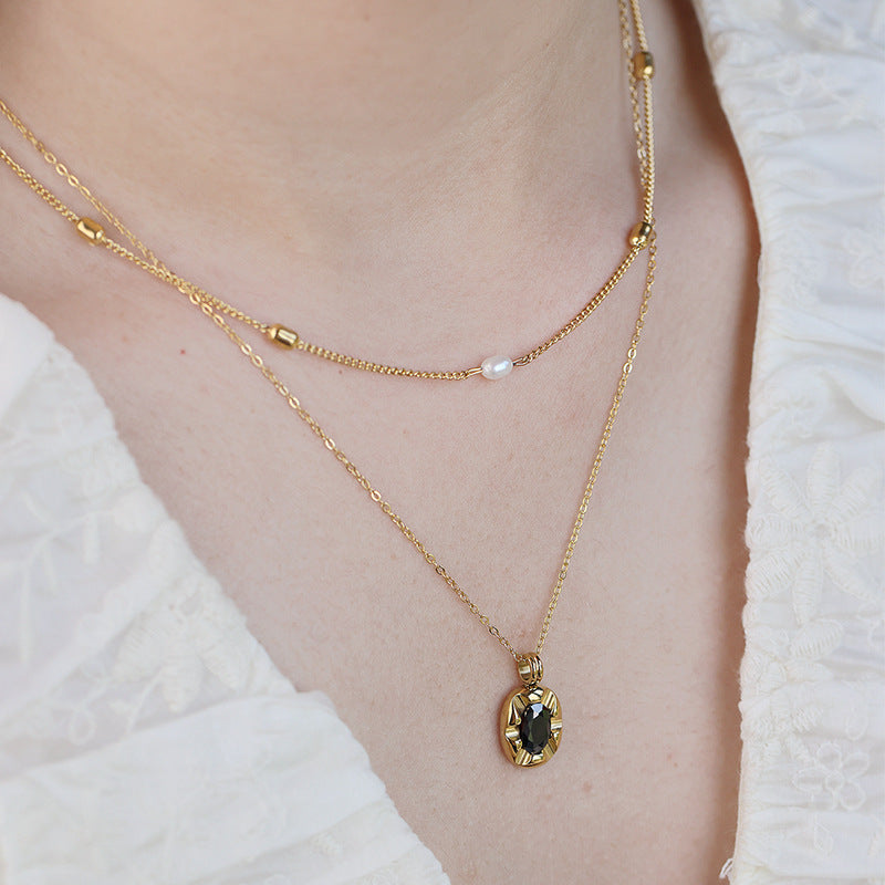 Collana girocollo di lusso Niche placcata oro 18 carati con perle e perline dallo stile cool