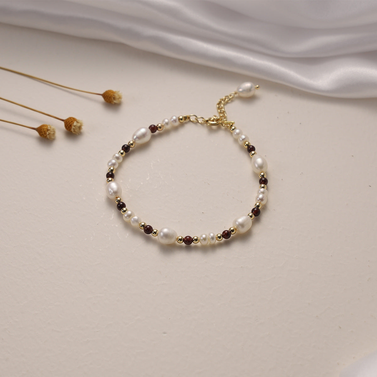 Bracciale da donna con perle d'acqua dolce naturali